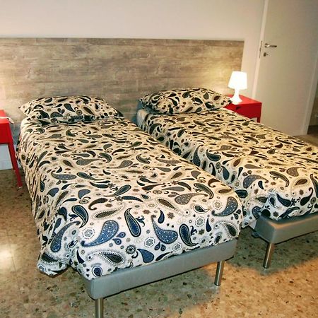 B&B Mameli 41 Verona Bagian luar foto